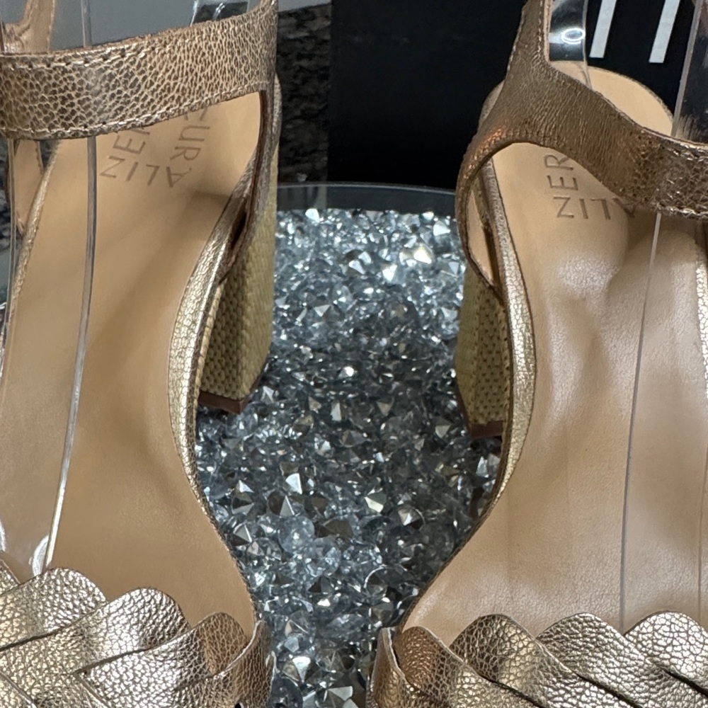 Naturalizer Pandora leather soft Metallic Gold and Platform Heels NEW 7.5 - Picture 10 of 15